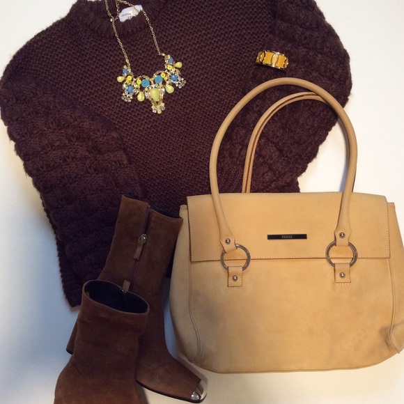 Gianfranco Ferre suede light yellow bag purse - Picture 5 of 6